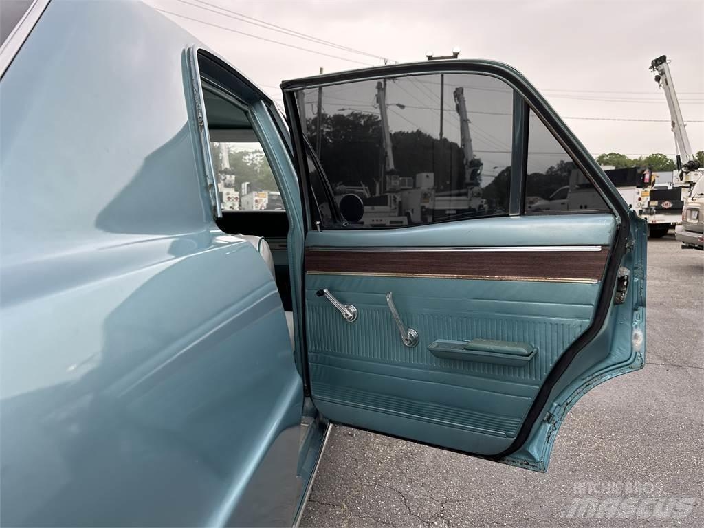 Ford FAIRLANE Otros camiones