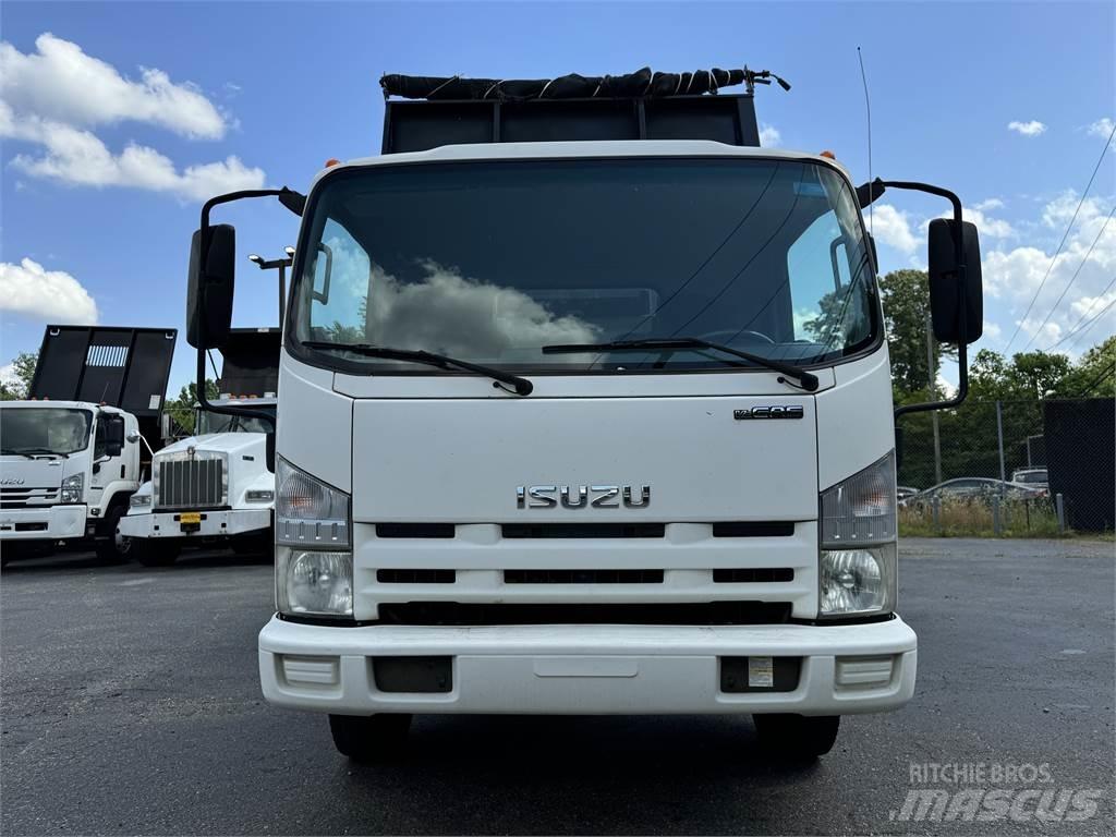 Isuzu NPR HD Camiones bañeras basculantes o volquetes