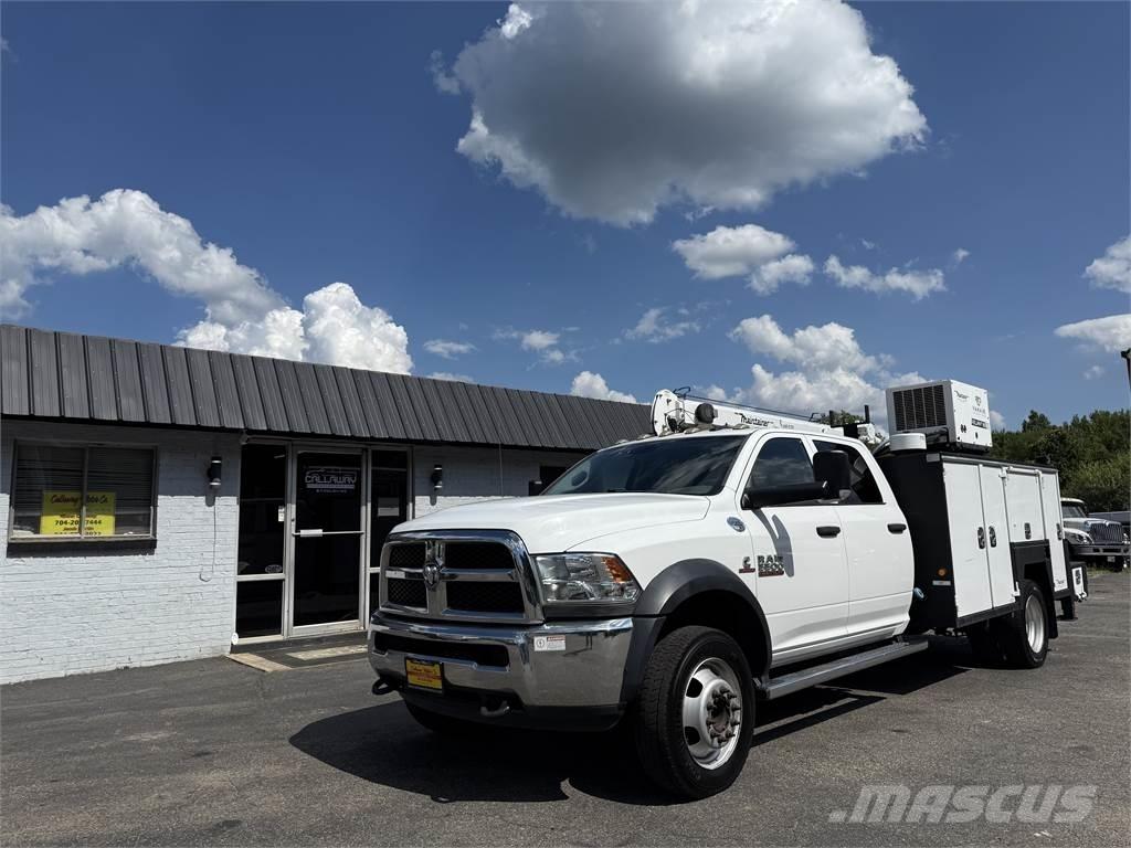RAM 5500 Vehículos - Taller