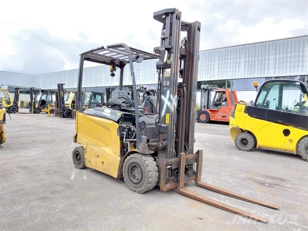 CAT EP25CN Otras carretillas elevadoras