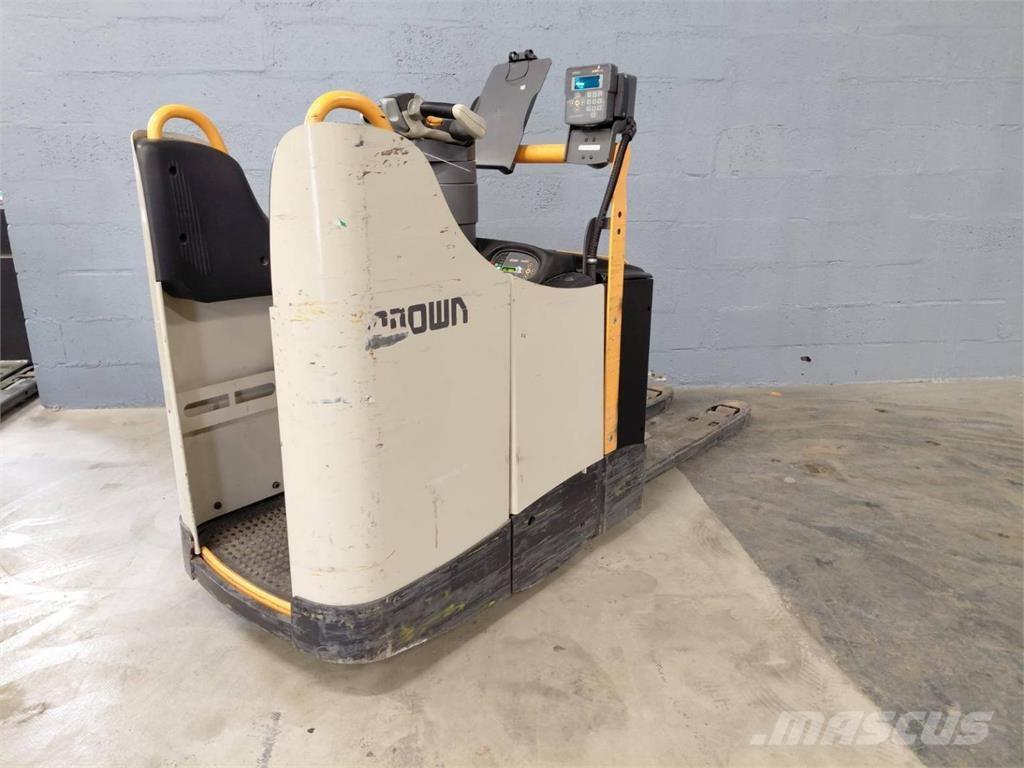 Crown WT3040 Apiladores eléctricos autopropulsados