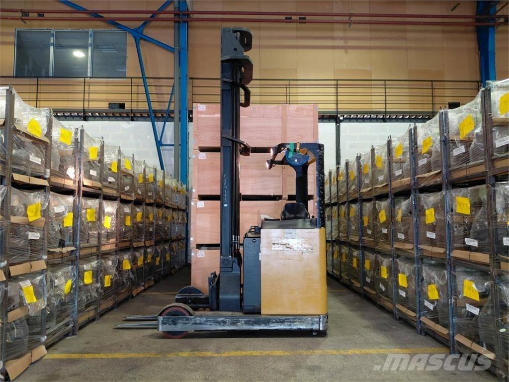 Hyster HYR2.0 Carretillas retráctiles