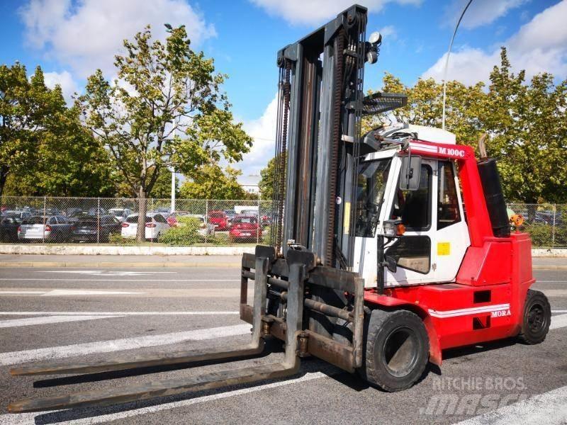 Mora M100C Otras carretillas elevadoras