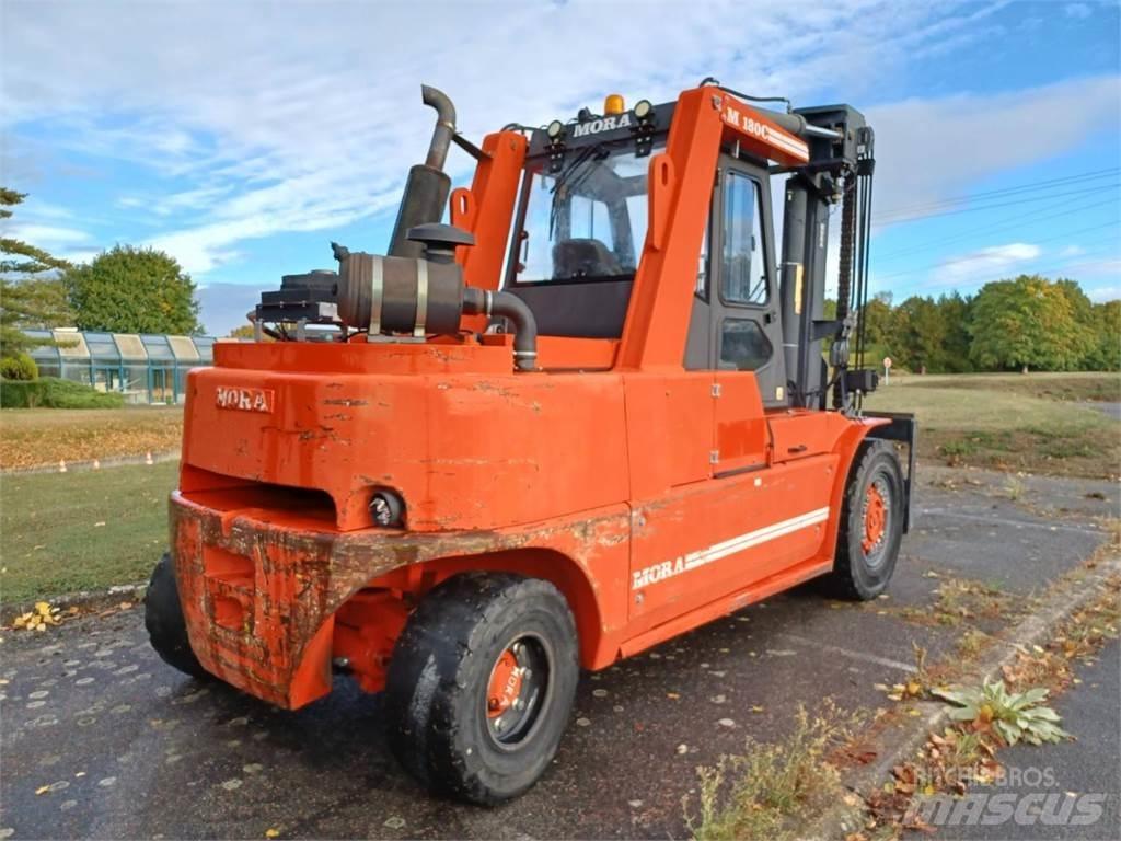 Mora M180C Otras carretillas elevadoras