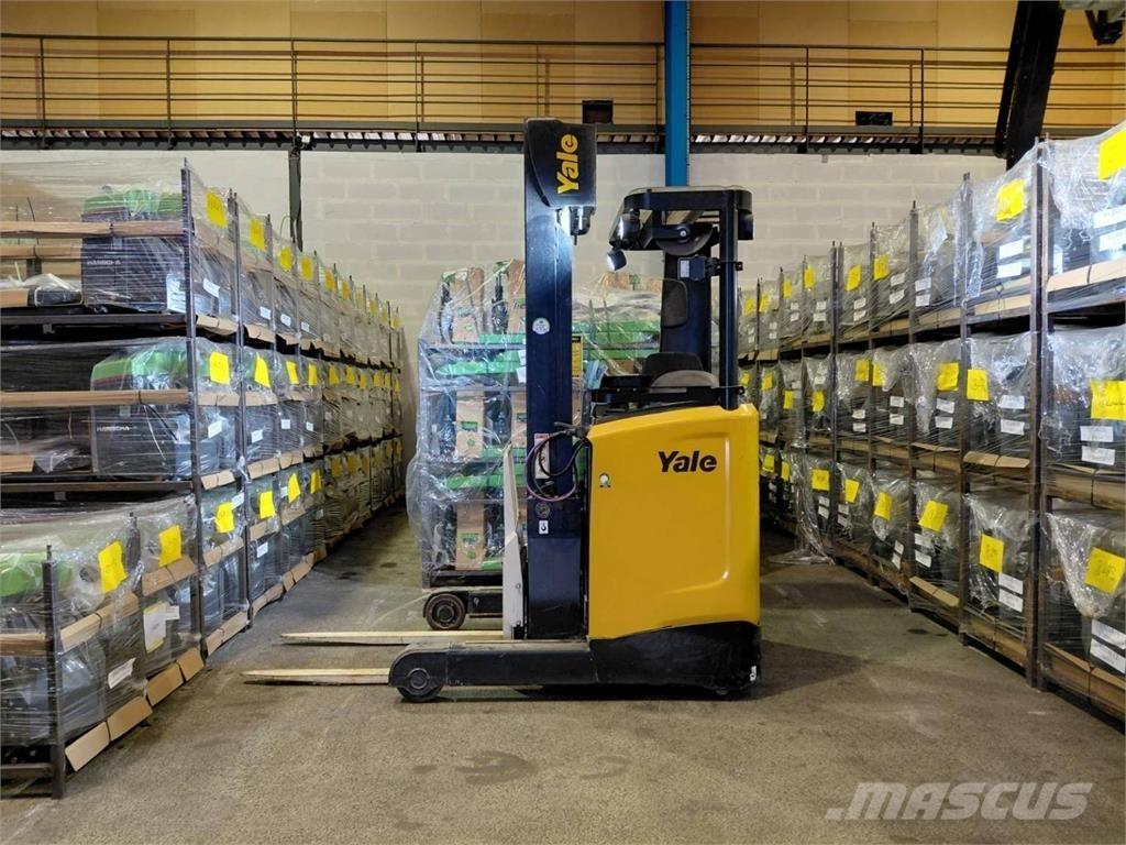 Yale MR10E Carretillas retráctiles