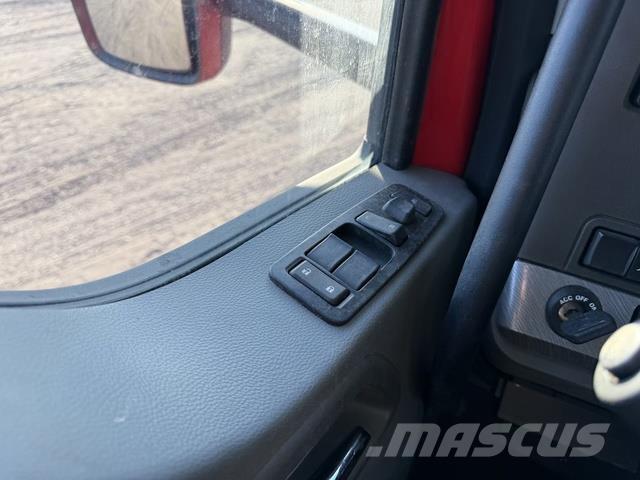 Kenworth T880 Otras furgonetas