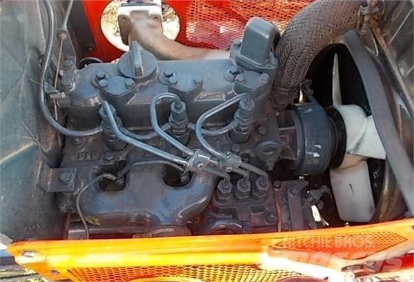 Kubota 6001 di '04 Tractores