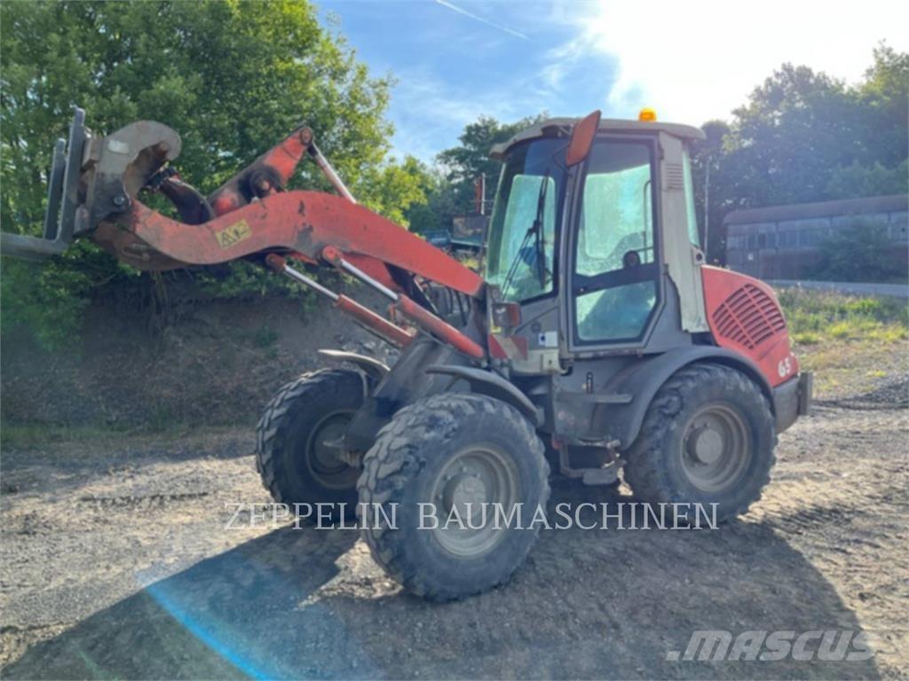 Atlas AR65 Cargadoras sobre ruedas