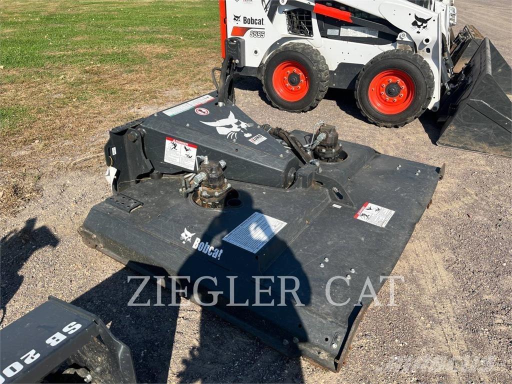 Bobcat BRUSHCAT Minicargadoras