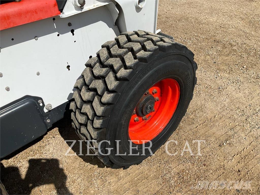 Bobcat S250 Minicargadoras