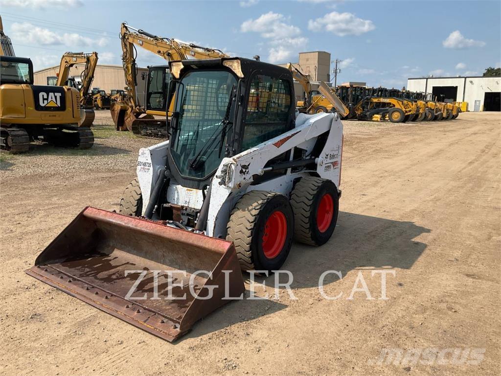 Bobcat S550_US Minicargadoras