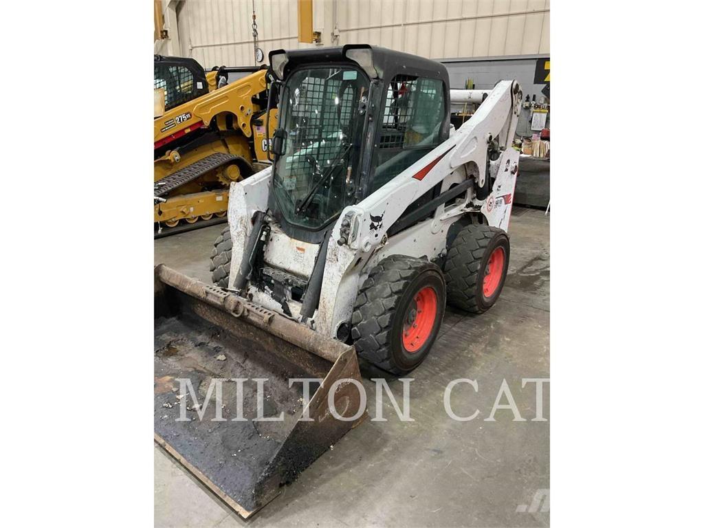 Bobcat S740 Minicargadoras