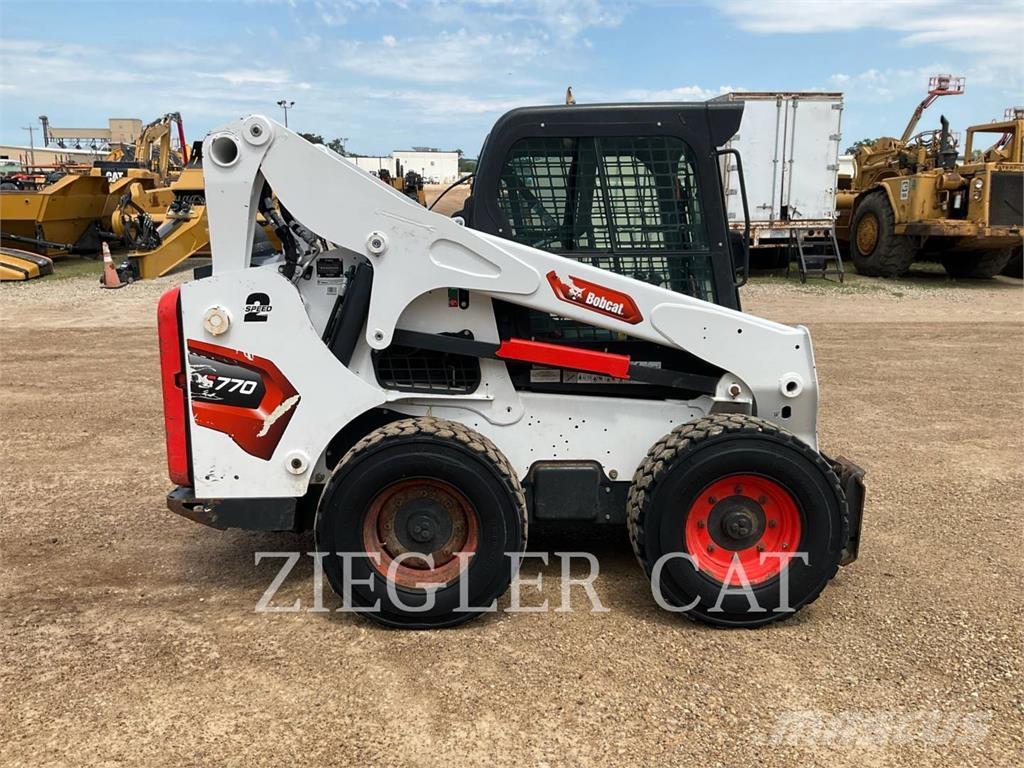 Bobcat S770 Minicargadoras