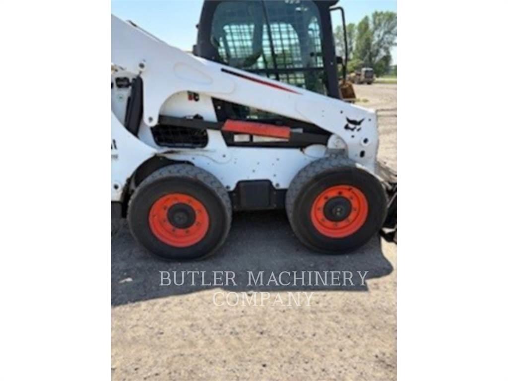 Bobcat S770 Minicargadoras