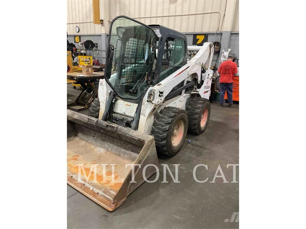 Bobcat S770 Minicargadoras