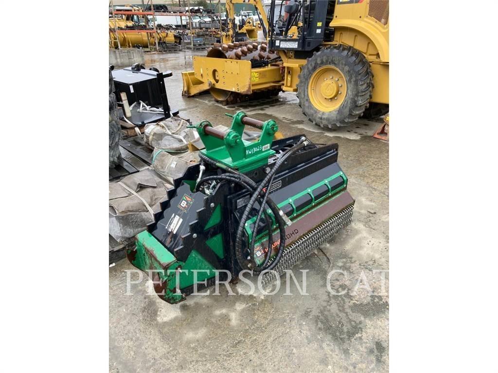  BRUSH HOUND 40EX-HD Trituradoras forestales