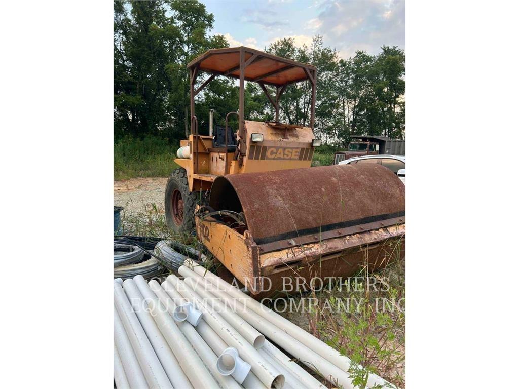 CASE W1102 Rodillos de un solo tambor