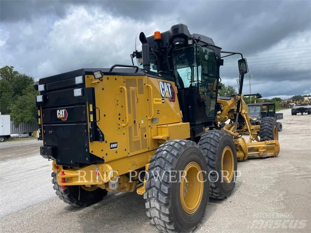 CAT 120 AWD CS Motoniveladoras
