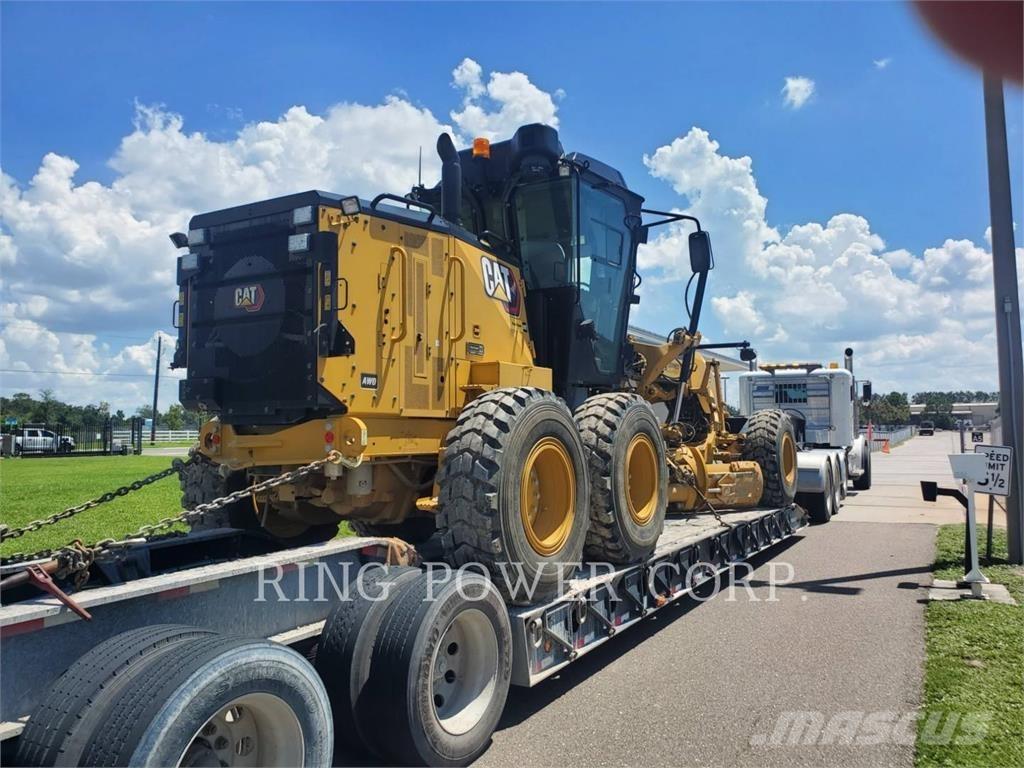 CAT 120 AWD CS Motoniveladoras
