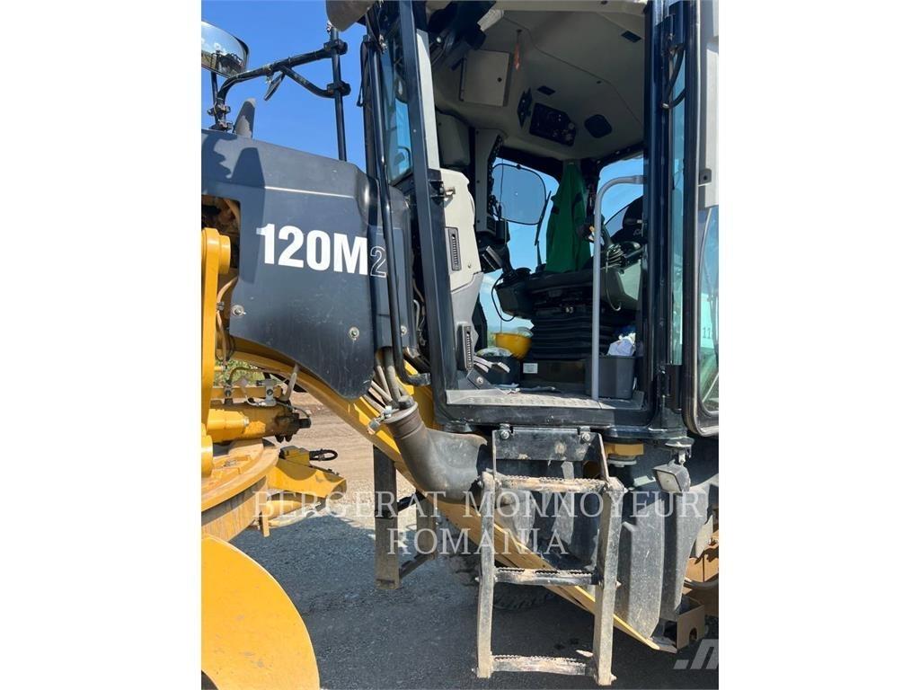 CAT 120M2 Motoniveladoras