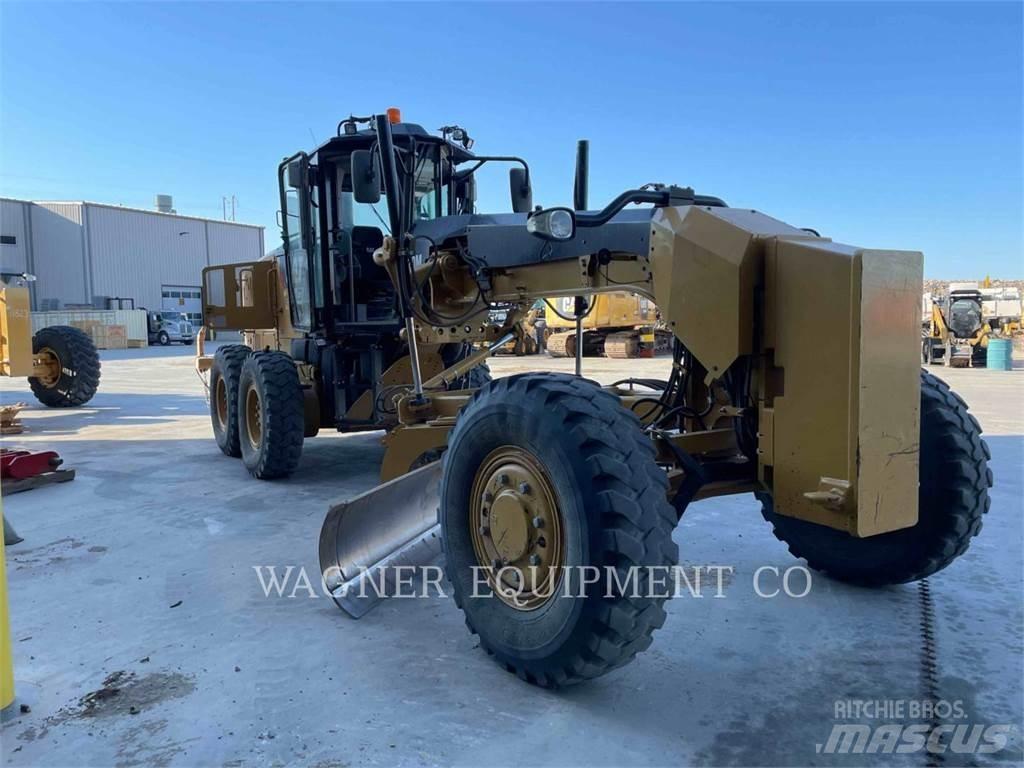 CAT 120M2AWD Motoniveladoras
