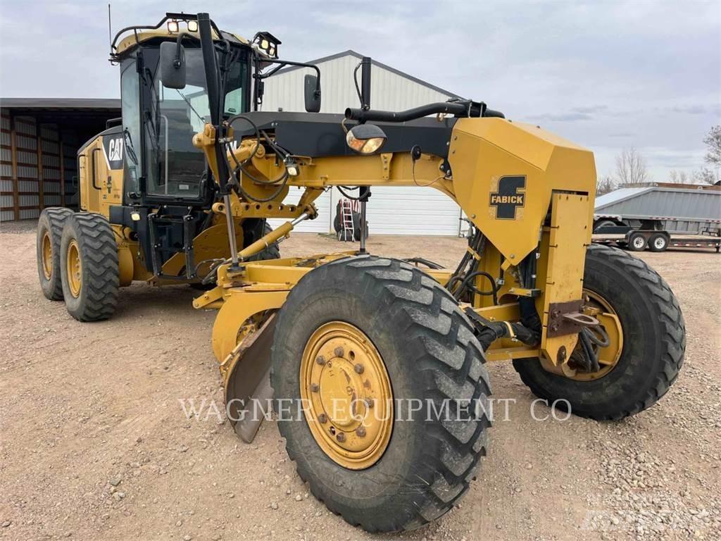 CAT 120MAWD Motoniveladoras