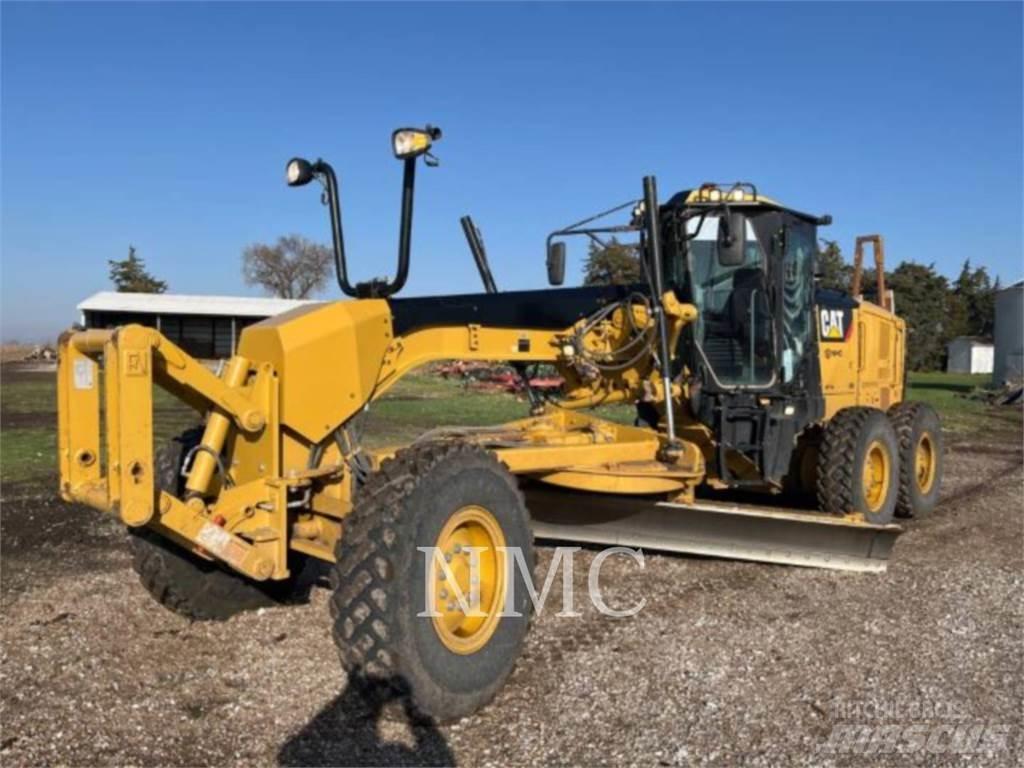 CAT 12M2 Motoniveladoras