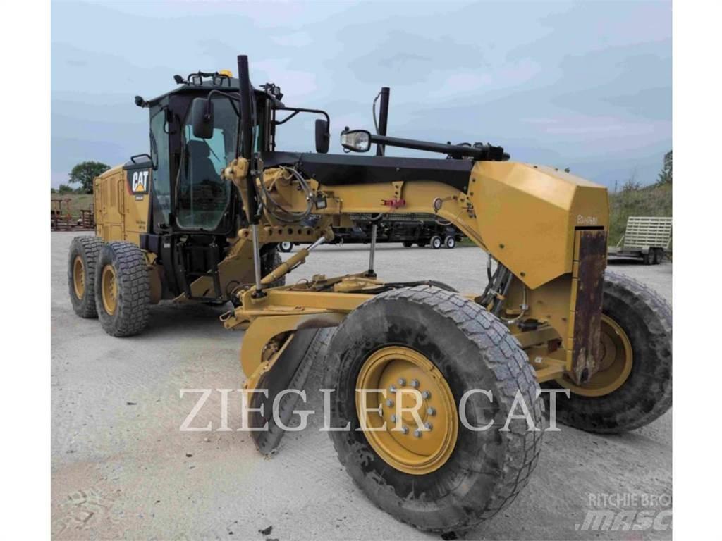 CAT 12M2 Motoniveladoras