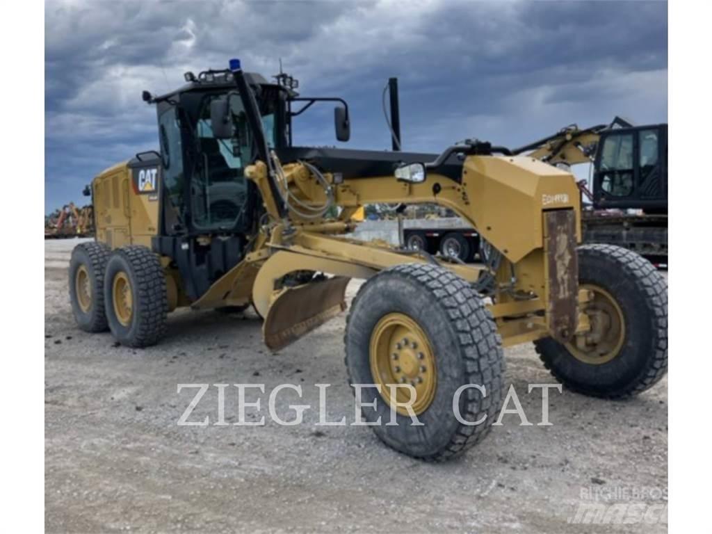 CAT 12M2 Motoniveladoras