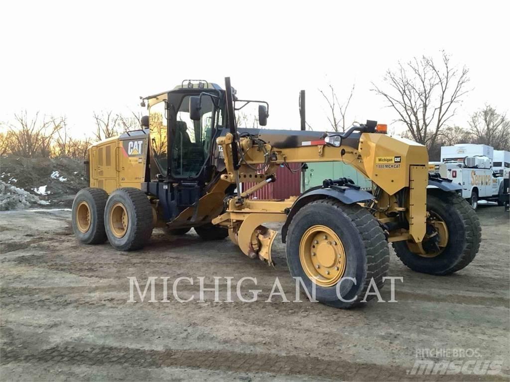 CAT 12M2 AWD Motoniveladoras