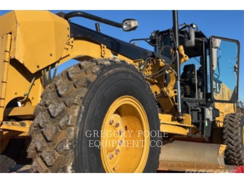CAT 12M3 Motoniveladoras