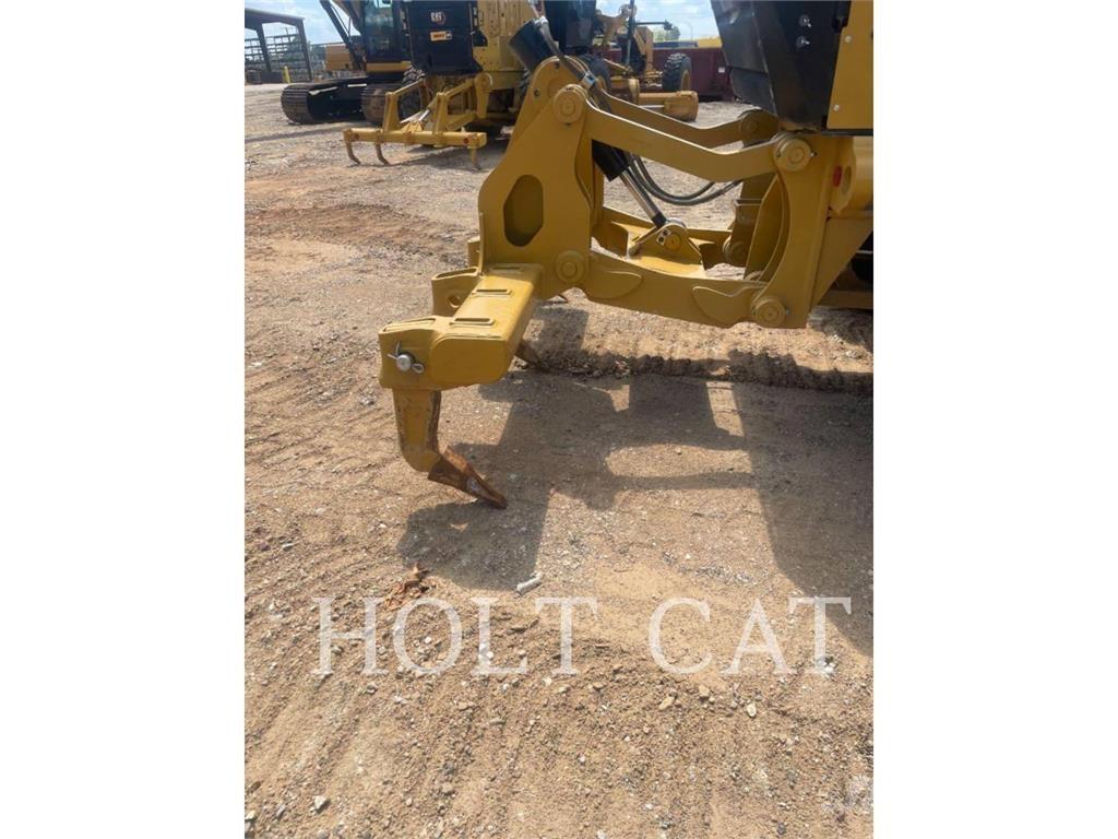 CAT 140 Motoniveladoras