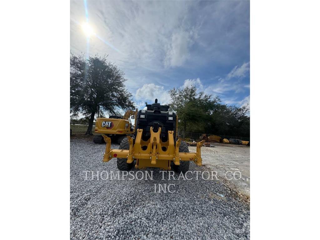 CAT 140 Motoniveladoras