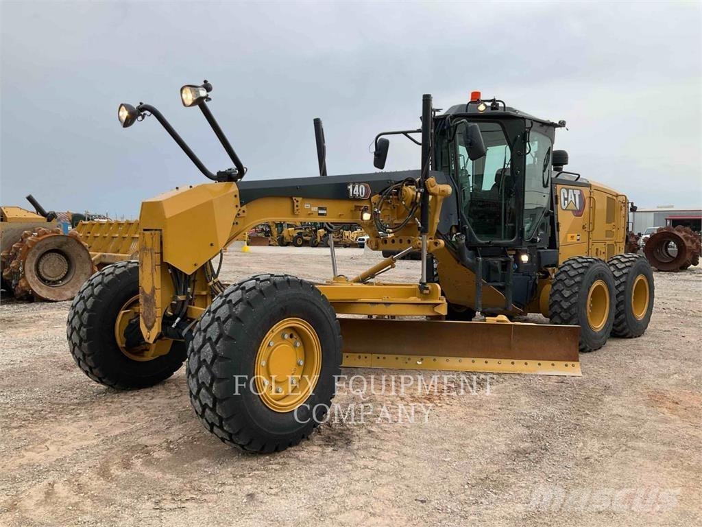 CAT 140-15AWJ Motoniveladoras