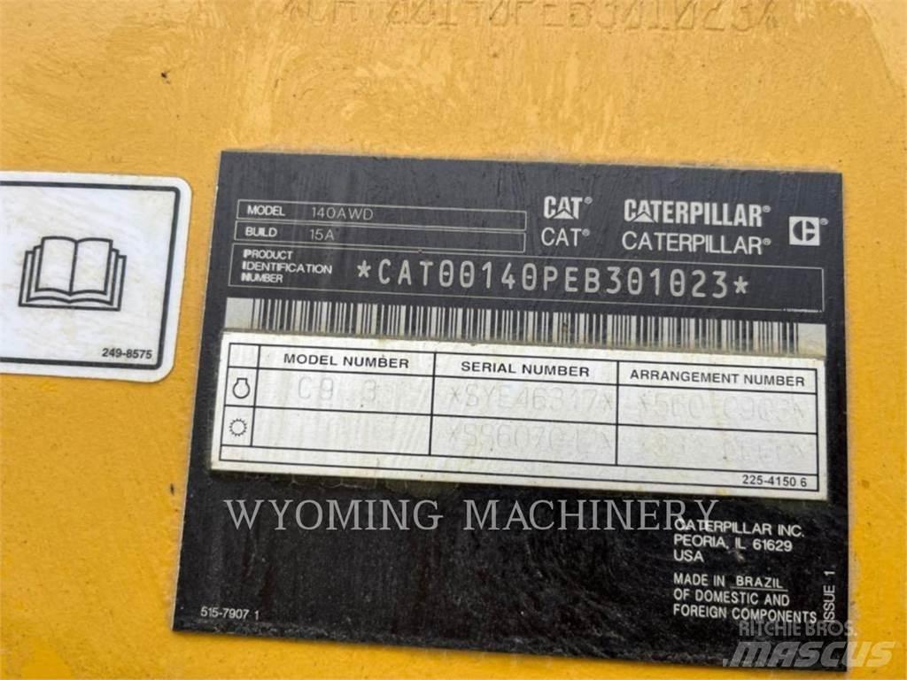 CAT 140 AWD Motoniveladoras