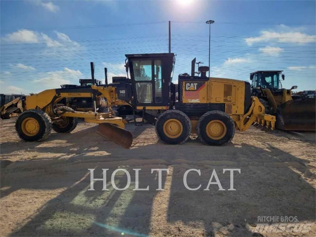 CAT 140 AWD Motoniveladoras
