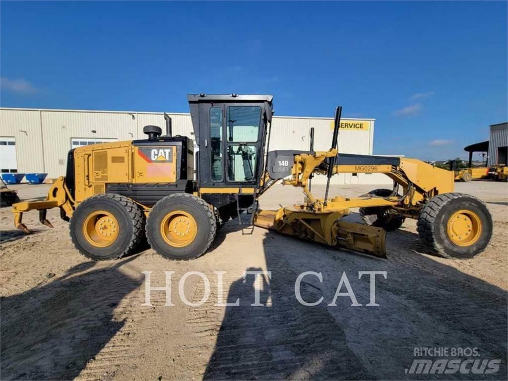 CAT 140 AWD Motoniveladoras