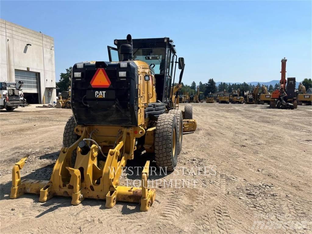 CAT 140 AWD Motoniveladoras