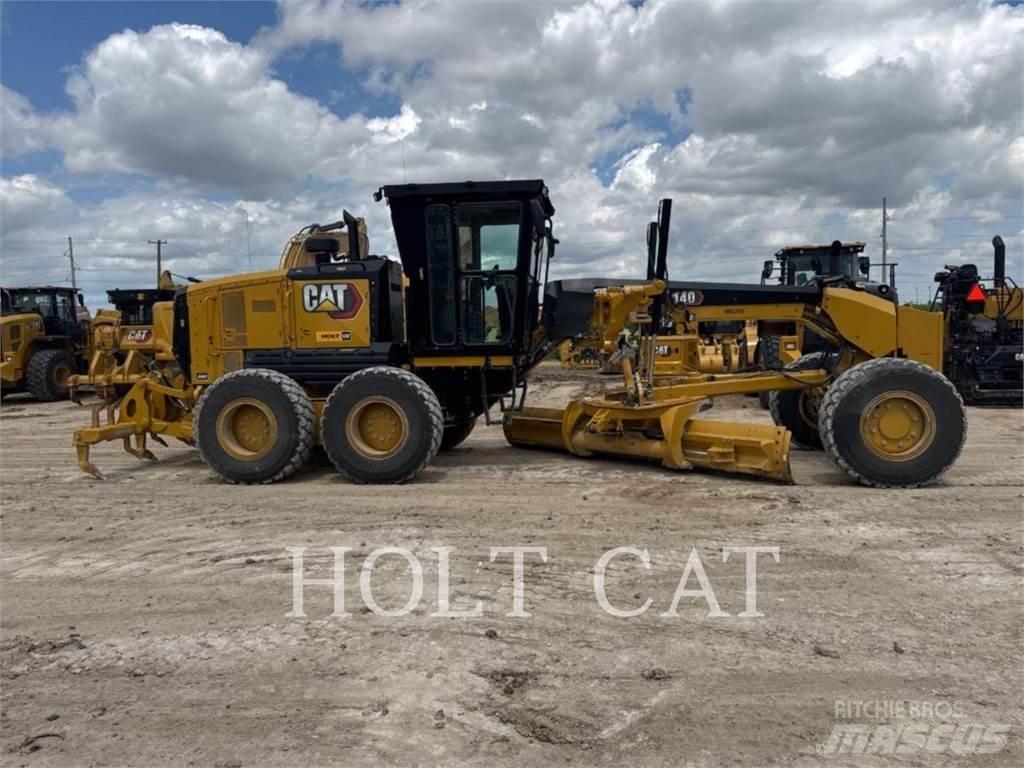 CAT 140 AWD Motoniveladoras