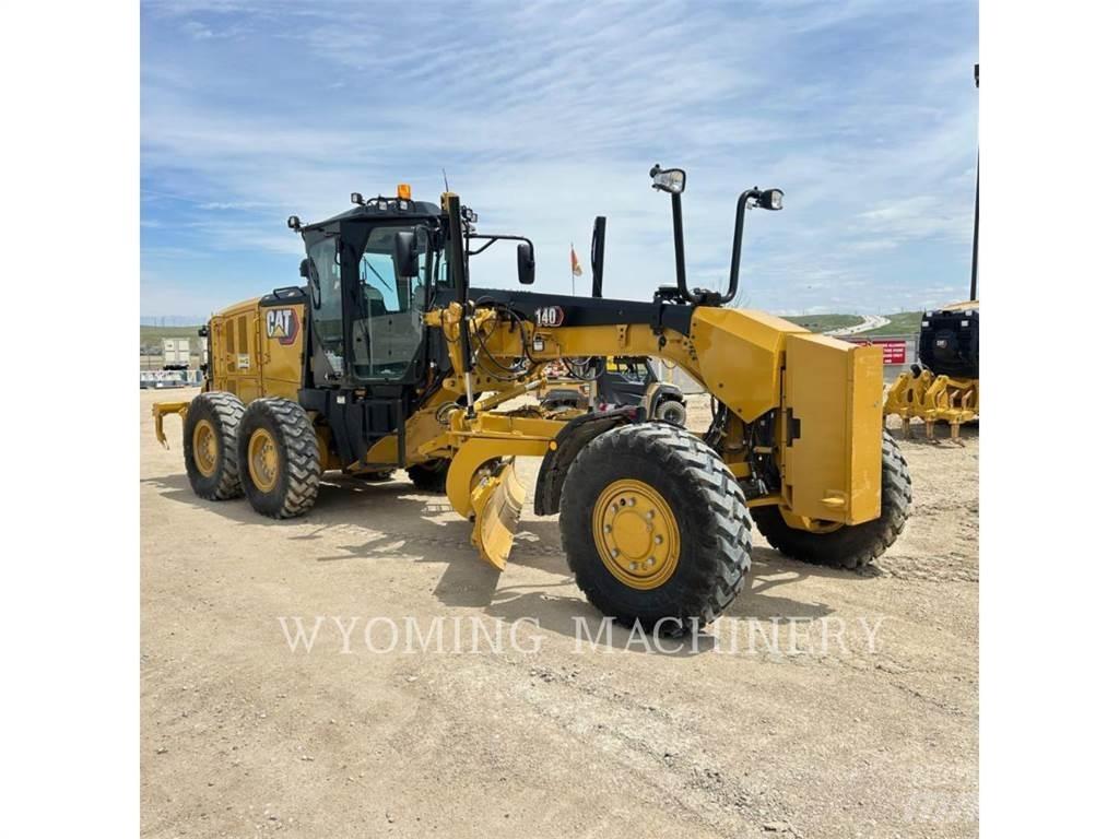 CAT 140 AWD Motoniveladoras