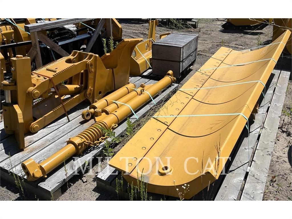 CAT 140 MASTLESS WING Fresadoras quitanieves