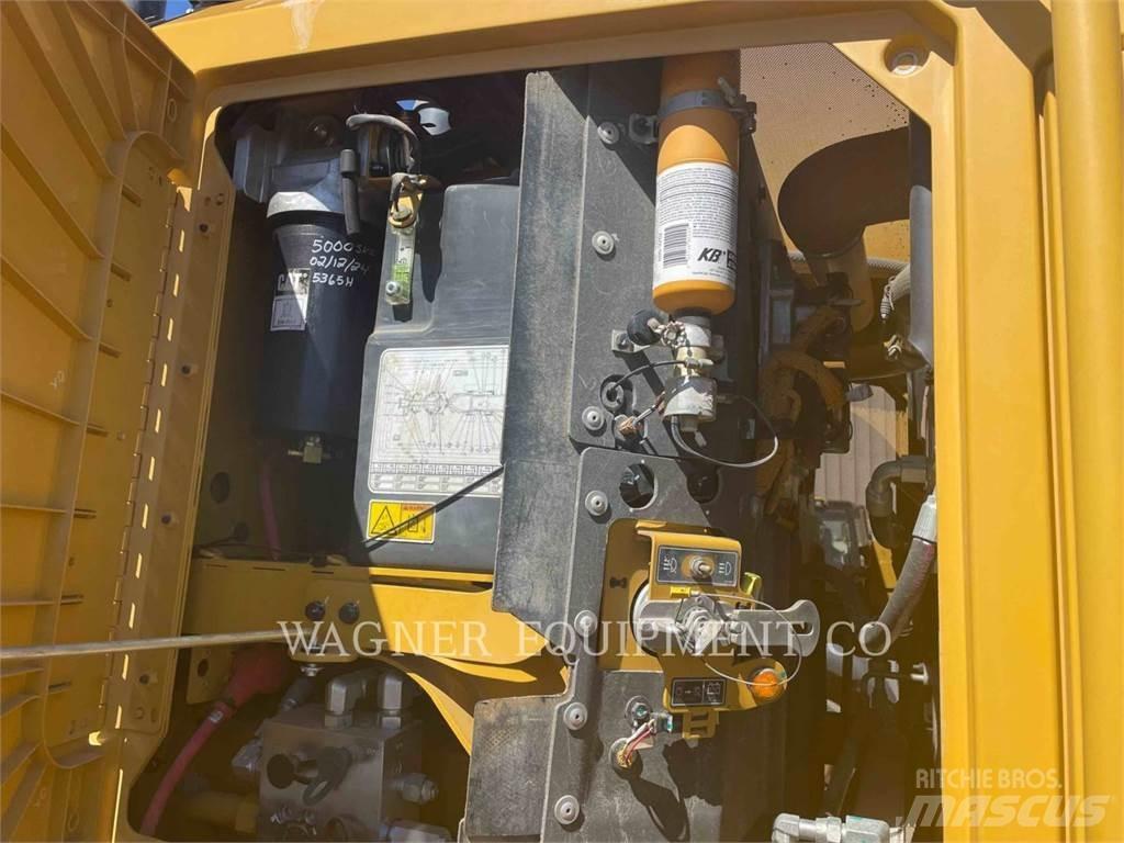CAT 140M3 Motoniveladoras