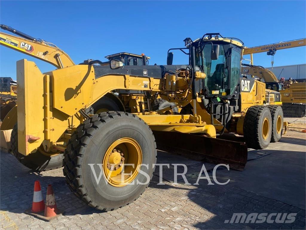 CAT 14M Motoniveladoras