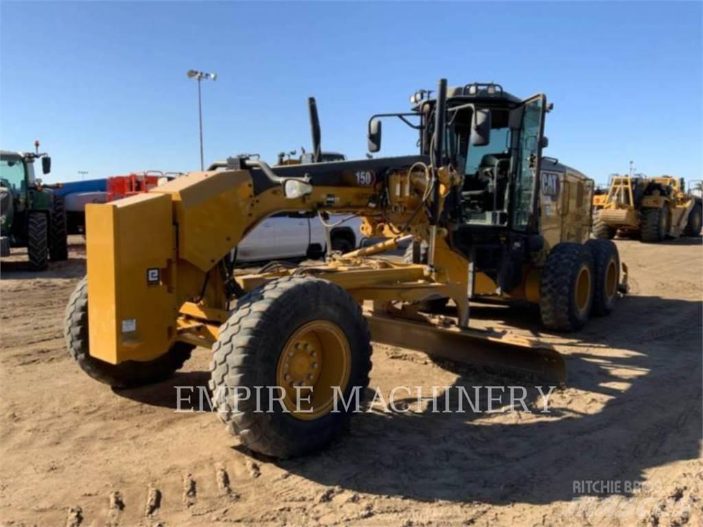 CAT 150-15 Motoniveladoras