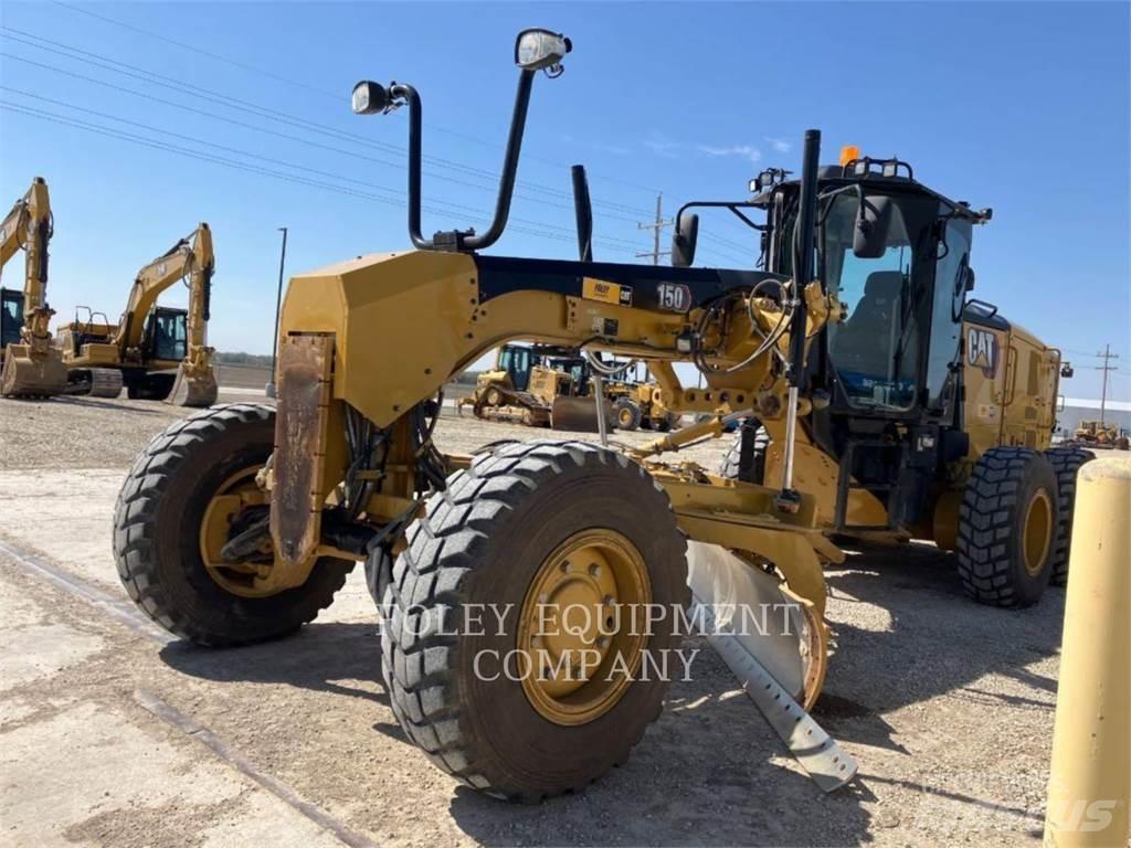CAT 150-15AWI Motoniveladoras