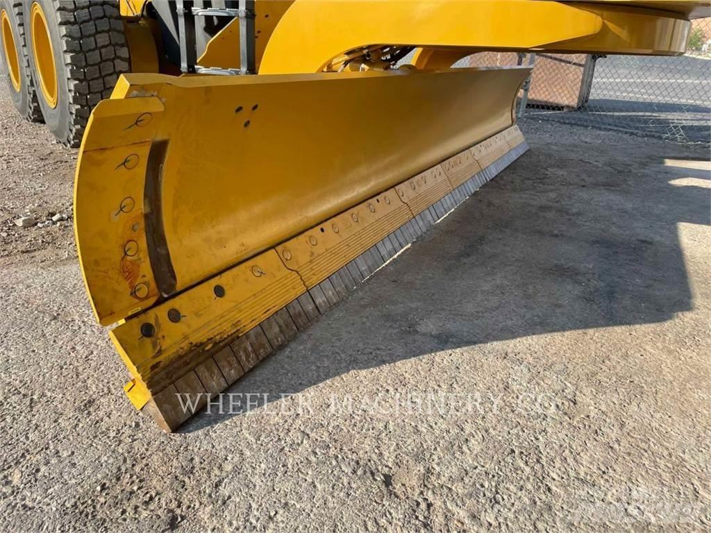 CAT 150 AWD Motoniveladoras