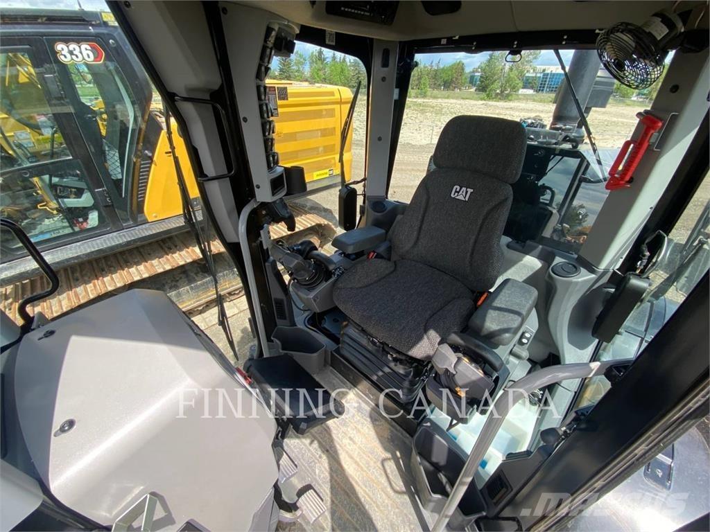 CAT 150 AWD Motoniveladoras