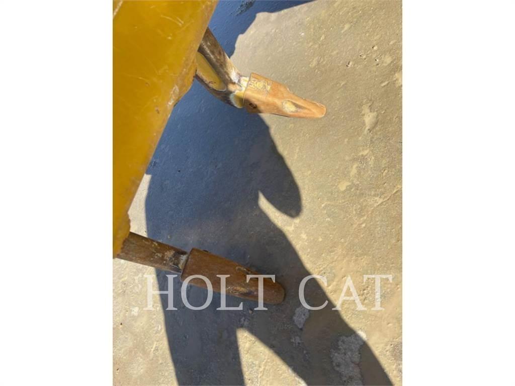 CAT 150 JOY3 Motoniveladoras