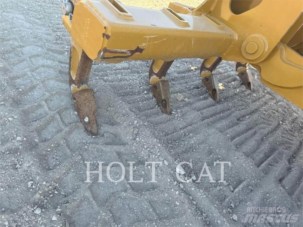 CAT 150 JOY3 Motoniveladoras