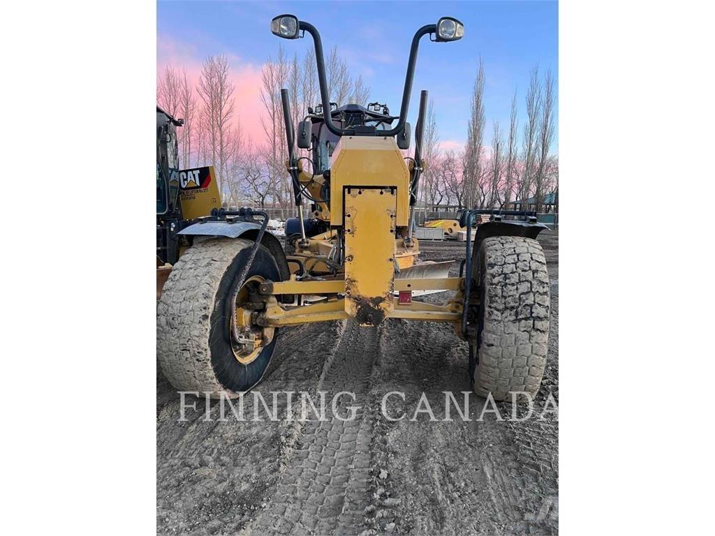 CAT 160M Motoniveladoras